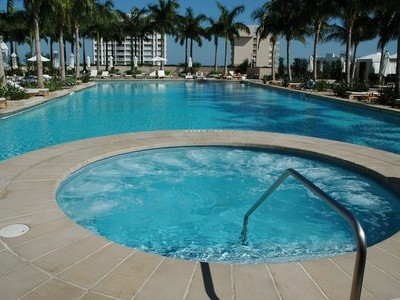 Four Seasons Hotel