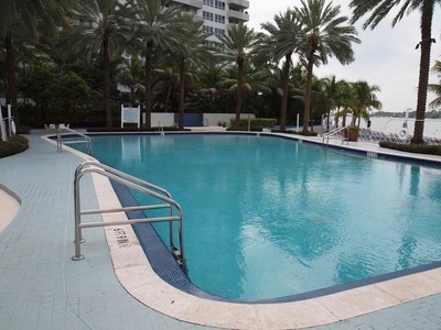Grand Flamingo North