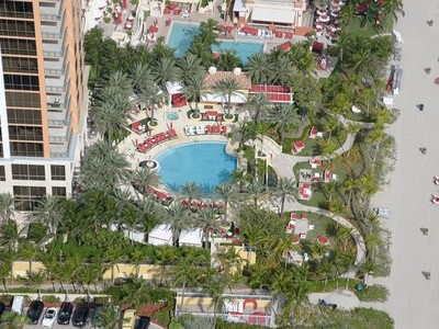 Mansions at Acqualina